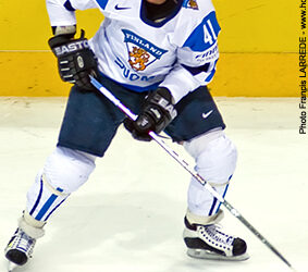 Leo Komarov